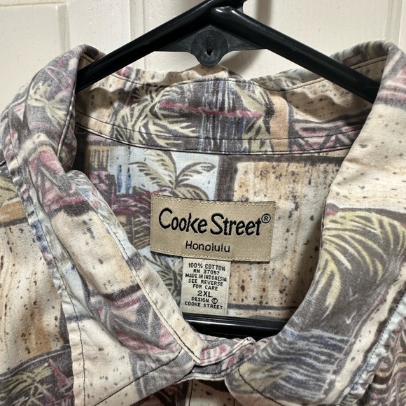 Cooke Street Hawaiian Shirt - Picture 3 of 3